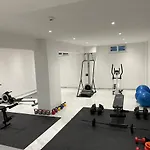 Deluxe Hotel 2*