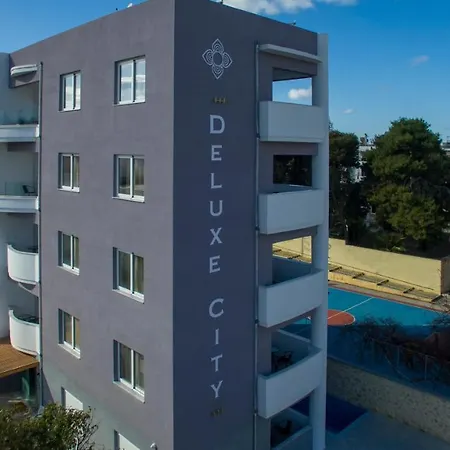 Готель Deluxe