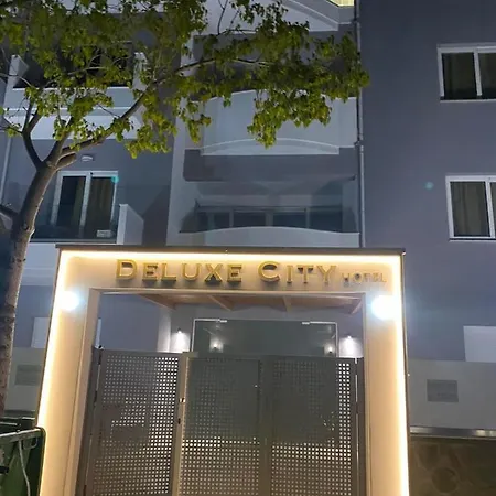 Hotel Deluxe 2*