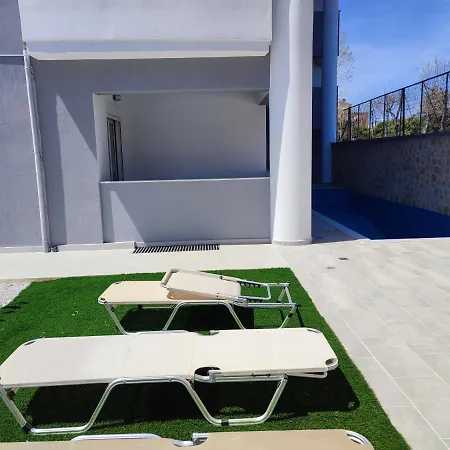Hotel Deluxe
