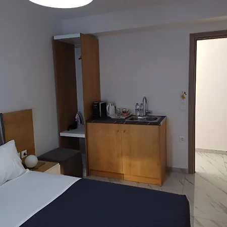 Hotel Deluxe