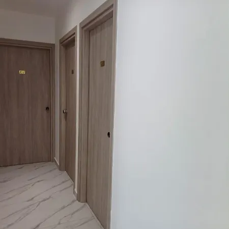 Deluxe Hotel La Canea