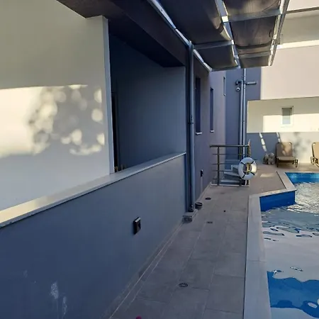 Deluxe Hotel La Canea