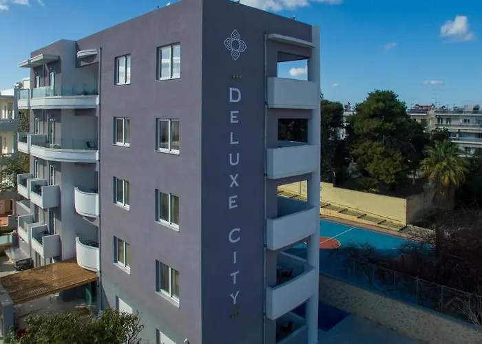 Hotel Deluxe