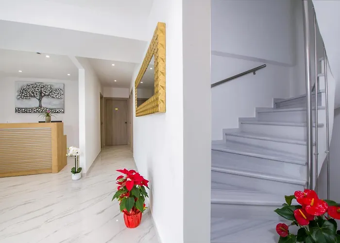 Hotel Deluxe Chania (Crete)