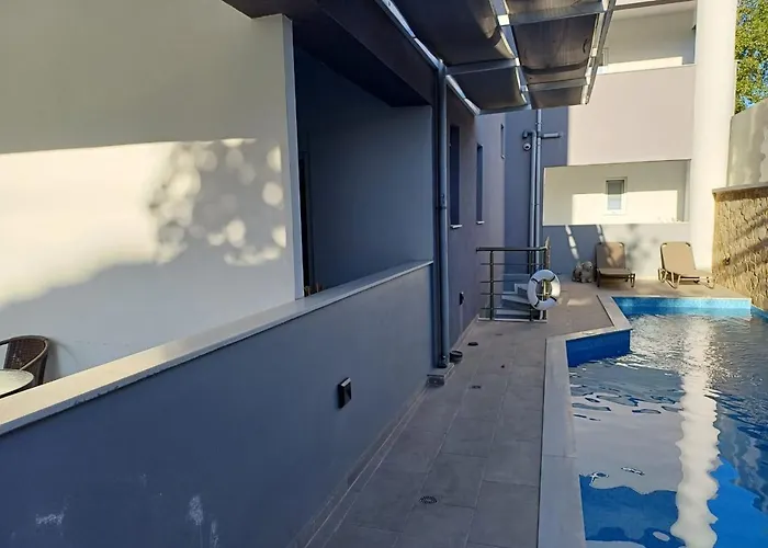 Deluxe Hotel Chania (Crete)